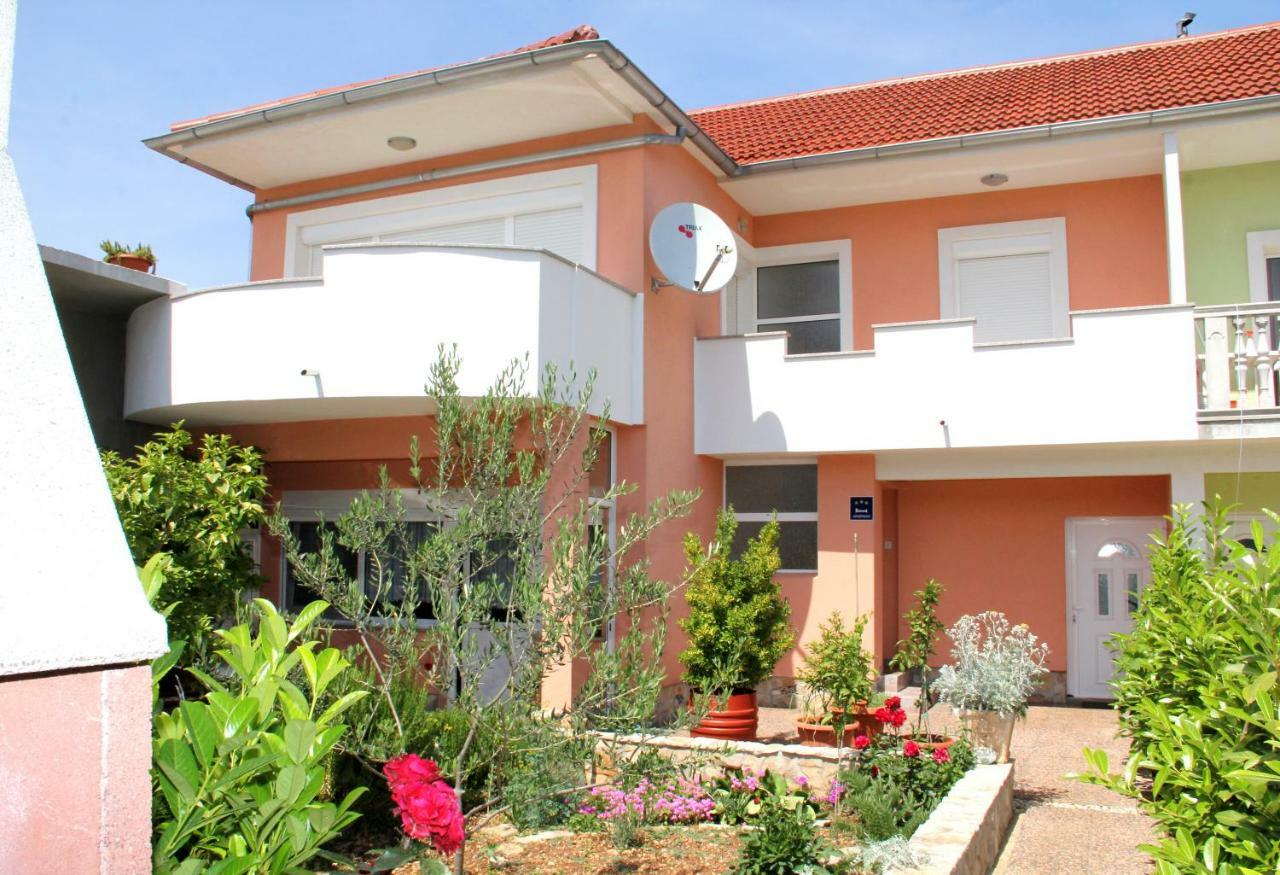 Apartment Bura Šibenik Exteriör bild